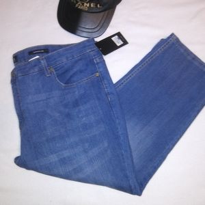 High-rise Jones of New York Lexington Capri